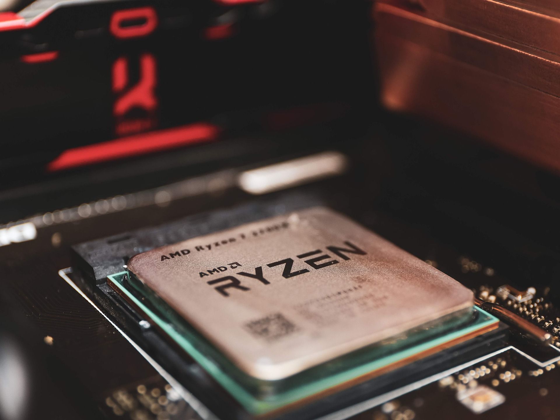 AMD Ryzen 5 3600X vs Intel Core i5-9600K - Ποιος είναι καλύτερος;
