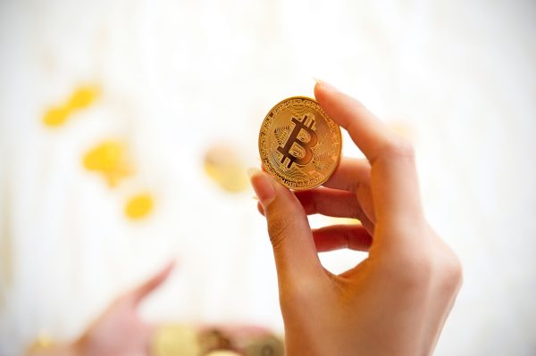 Τι είναι τα Bitcoins και το mining και πως λειτουργούν;