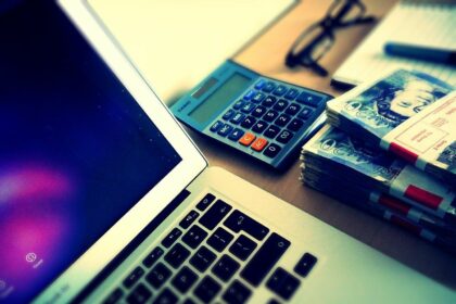 να μειώσεις τα έξοδα του blog σου