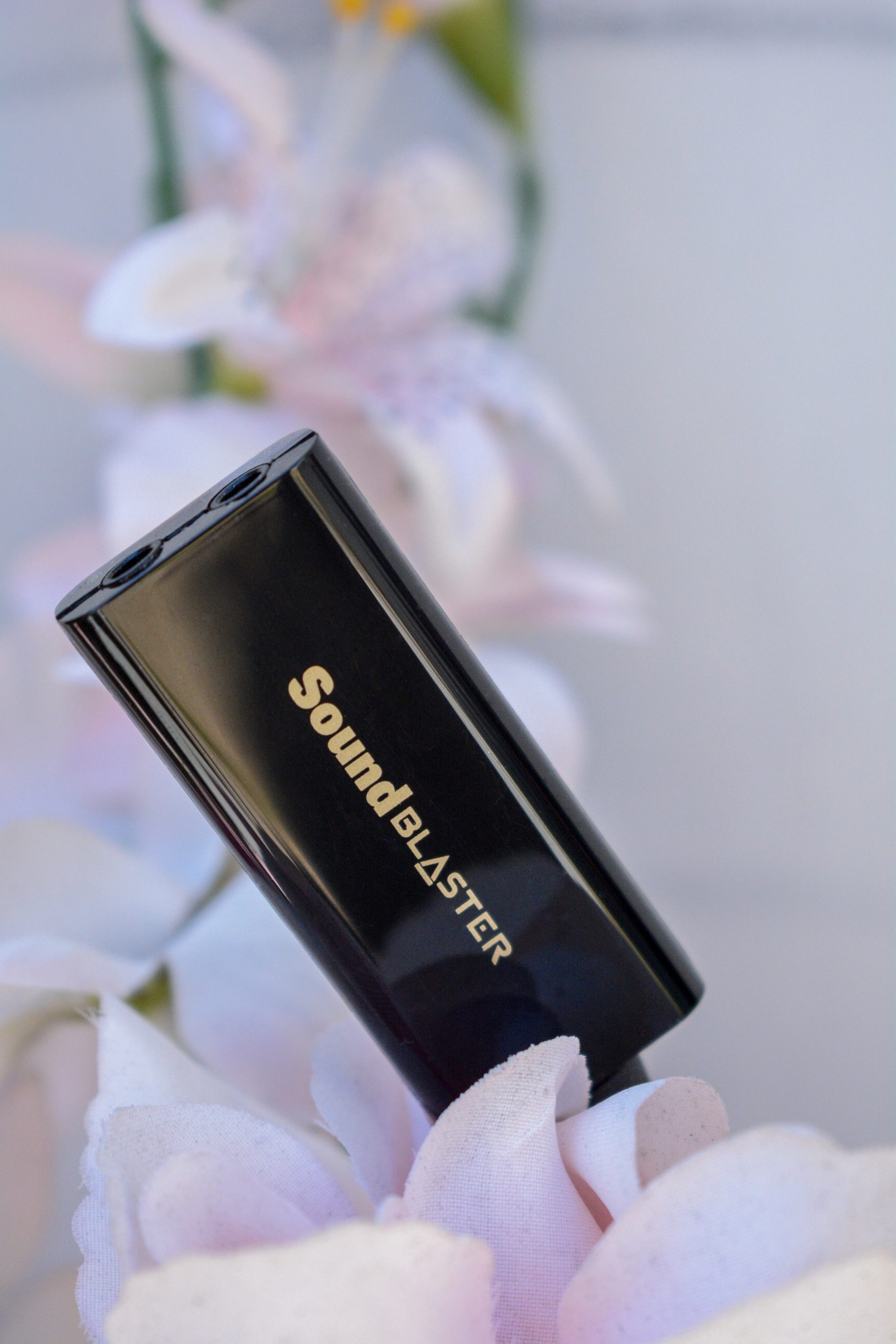 Sound Blaster Play! 3 Εξωτερική USB Κάρτα Ήχου Review Τι χαρακτηριστικά παρέχει η εξωτερική USB κάρτα ήχου Sound Blaster Play! 3;